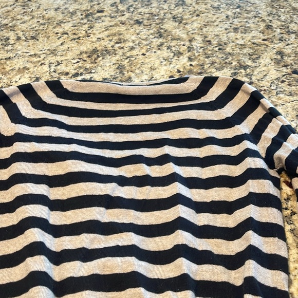 Black and tan long sleeve cardigan size M - Picture 3 of 3